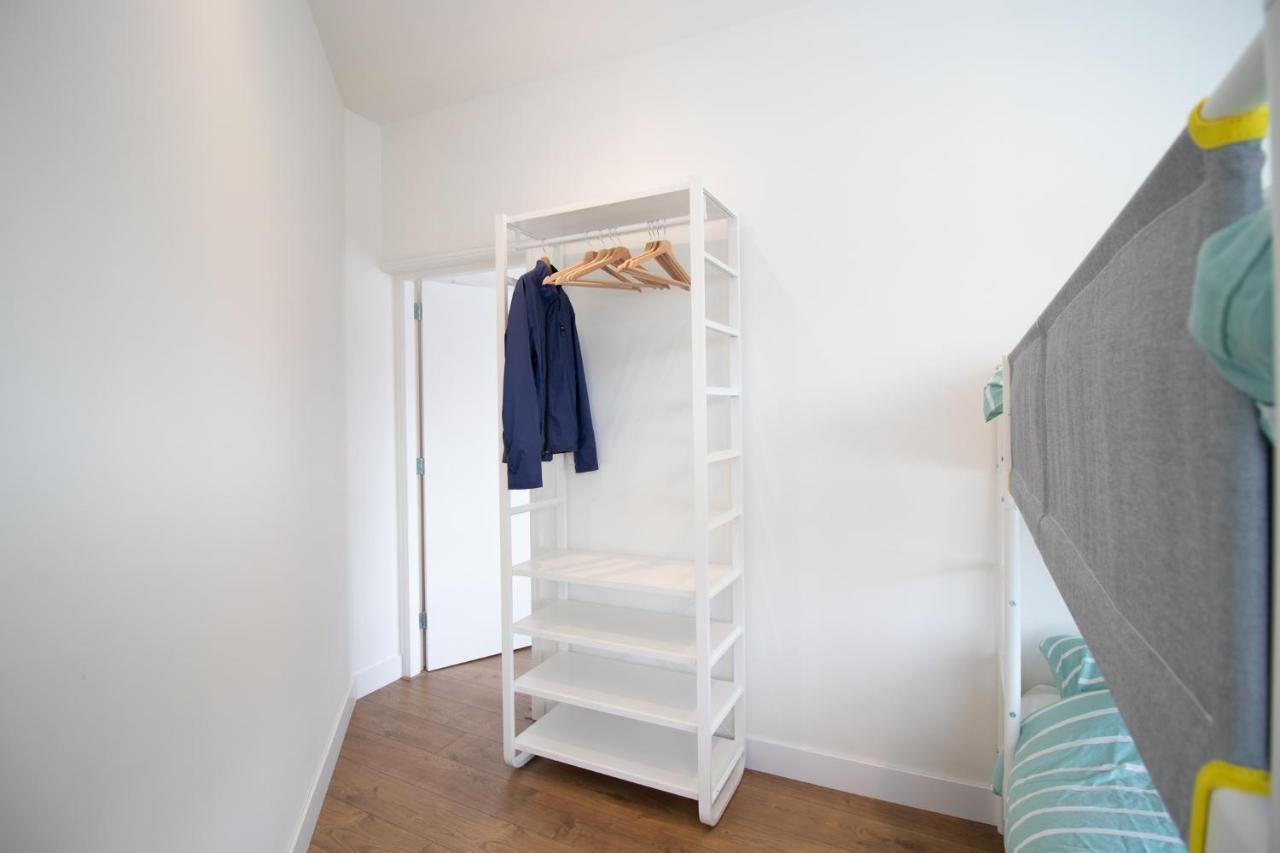 Escamp Apartments Хага Екстериор снимка